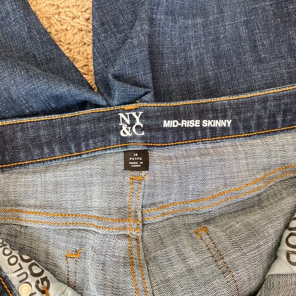 New York & Co Petite Lexi Mid-Rise Skinny Jeans, Blue, 14 P - Picture 6 of 8